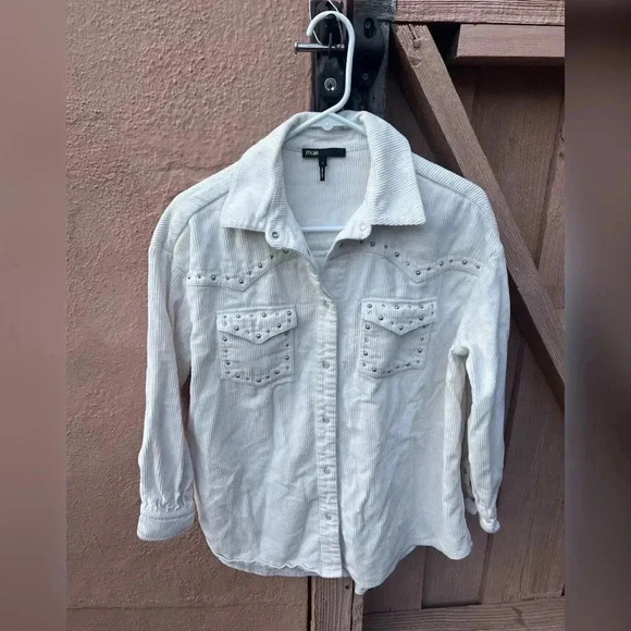 Maje
Ciera Corduroy Studded Shirt - Picture 5 of 8